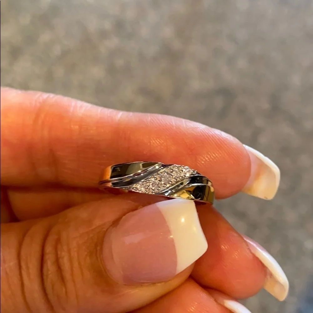 14k Yellow Gold 6 mm Round Men's Wedding band Ring